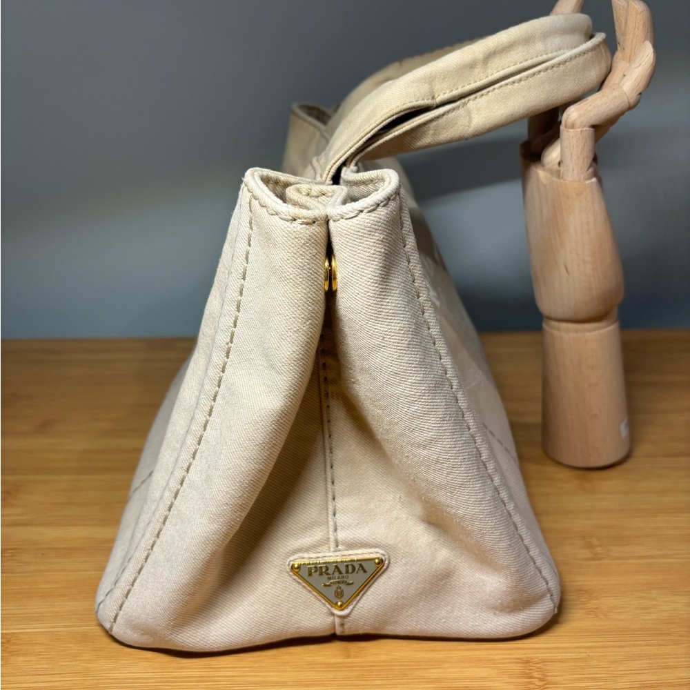 Prada bag - Picture 4 of 10